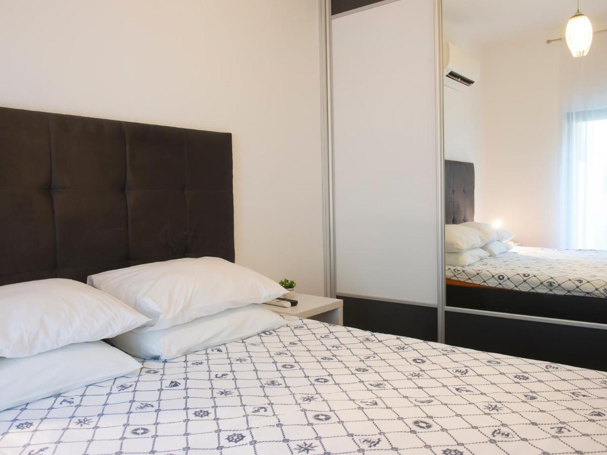 Apartments Windrose Kotor Extérieur photo