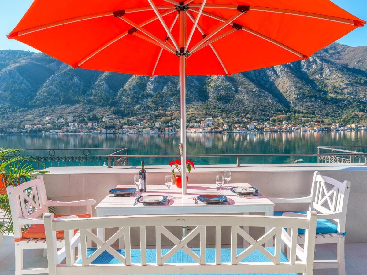 Apartments Windrose Kotor Extérieur photo